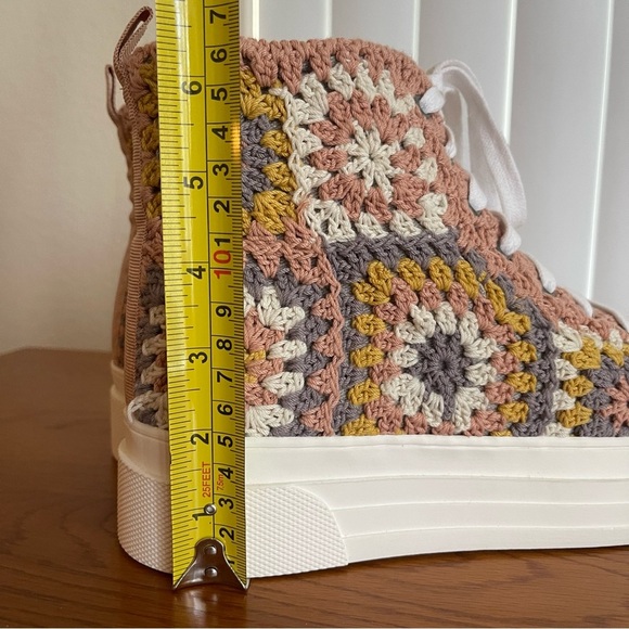 Lucky Brand Curla High Top Platform Crochet Sneakers Size 8 - Picture 12 of 16